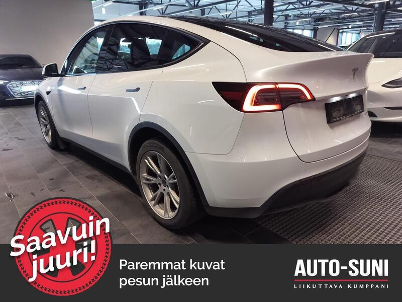 Tesla Model Y vaihtoauto
