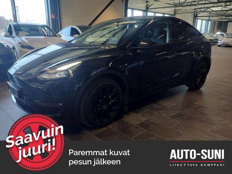 Tesla Model Y vaihtoauto