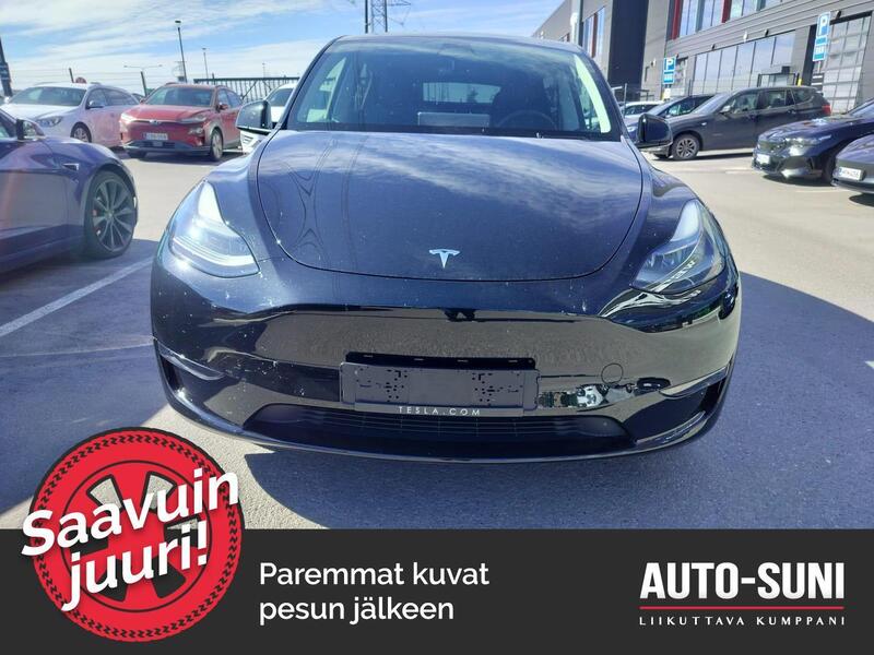 Tesla Model Y vaihtoauto