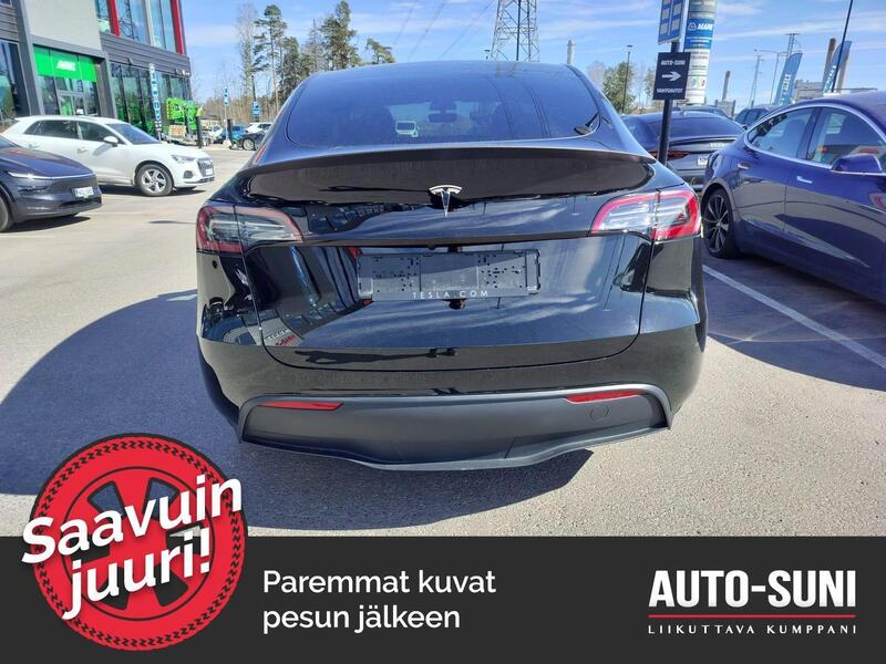 Tesla Model Y vaihtoauto