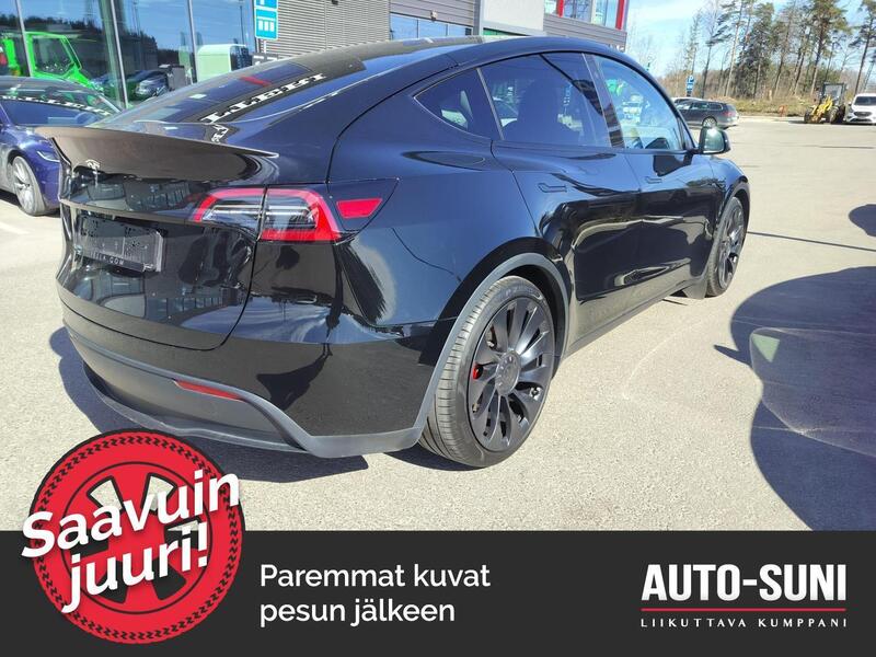 Tesla Model Y vaihtoauto