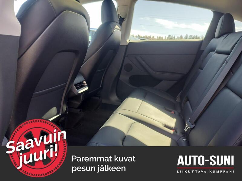 Tesla Model Y vaihtoauto