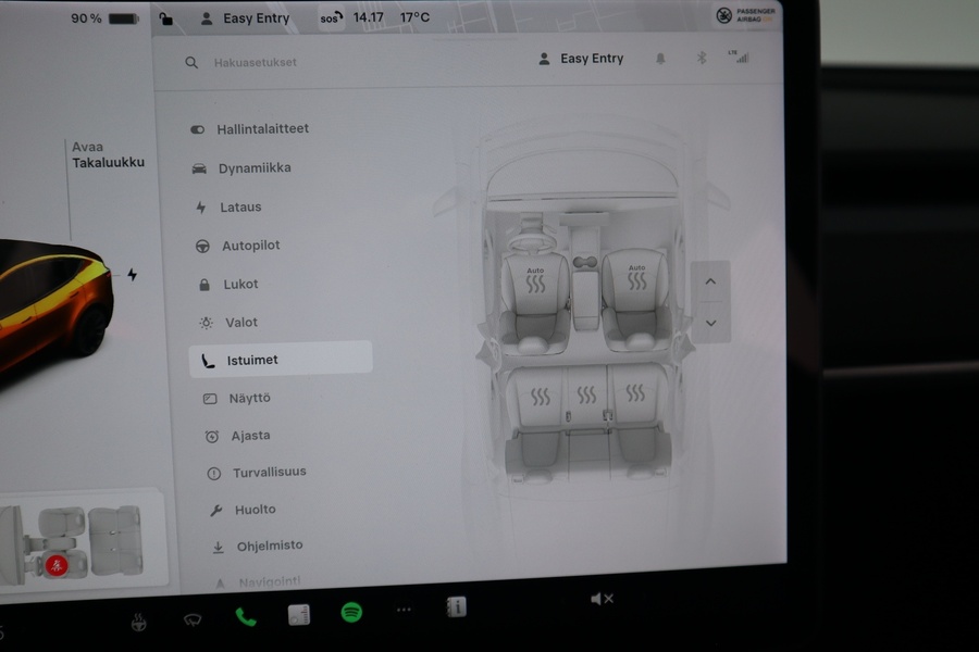 Tesla Model Y vaihtoauto
