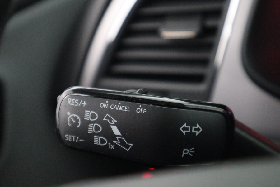 SEAT Leon ST vaihtoauto