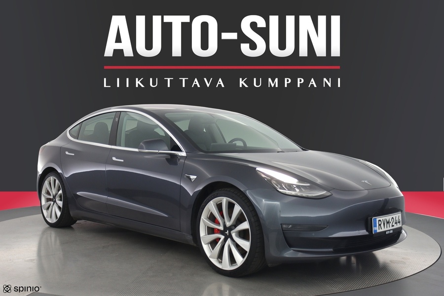 Tesla Model 3 vaihtoauto