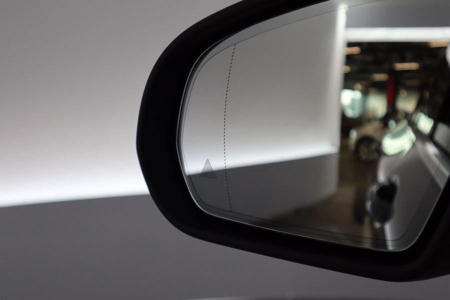 Mercedes-Benz EQC vaihtoauto