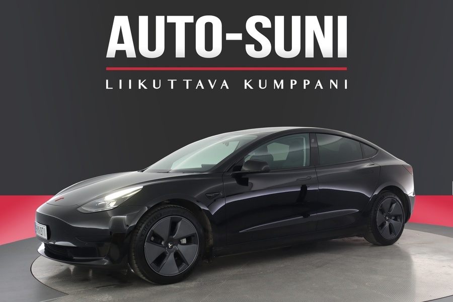 Tesla Model 3 vaihtoauto