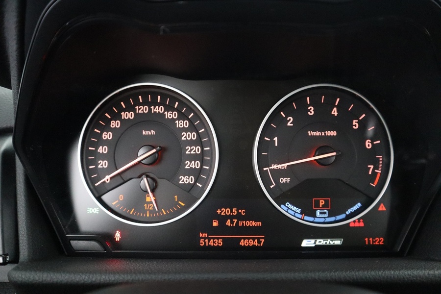BMW 225 vaihtoauto