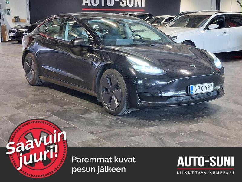 Tesla Model 3 vaihtoauto