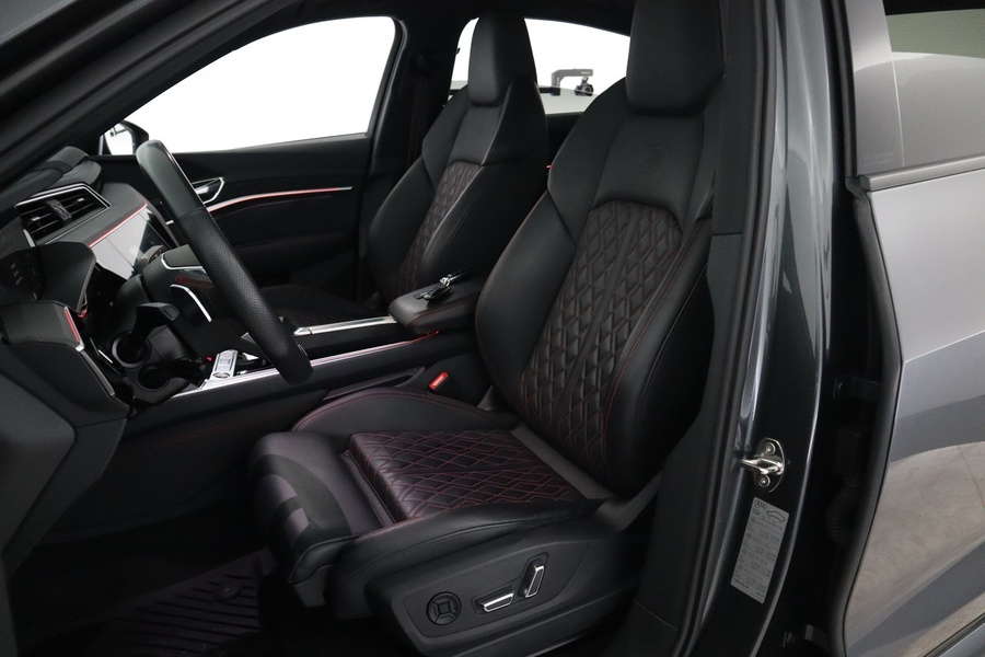 Audi Q8 e-tron vaihtoauto