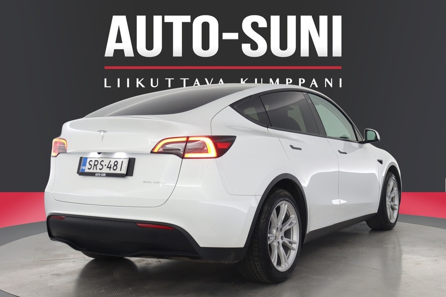 Tesla Model Y vaihtoauto