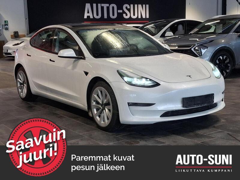 Tesla Model 3 vaihtoauto