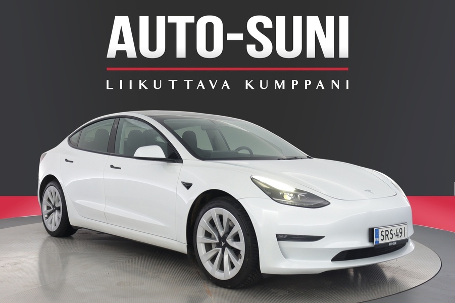 Tesla Model 3 vaihtoauto
