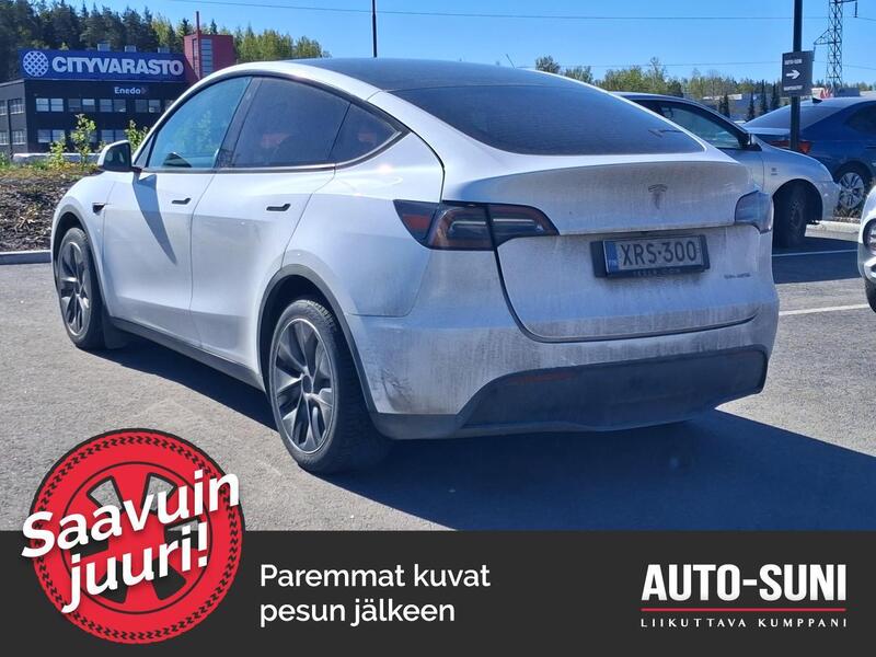 Tesla Model Y vaihtoauto
