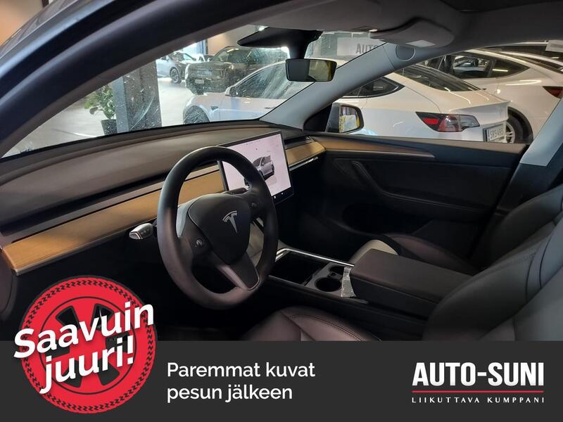 Tesla Model Y vaihtoauto