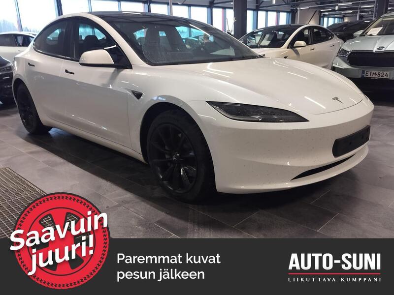 Tesla Model 3 vaihtoauto