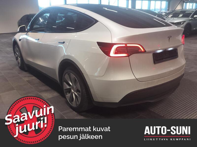 Tesla Model Y vaihtoauto