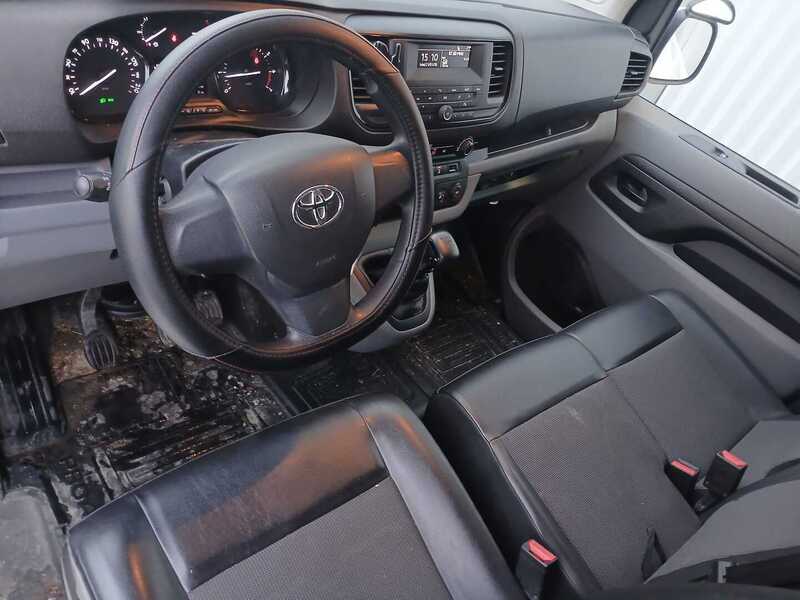 Toyota Proace vaihtoauto