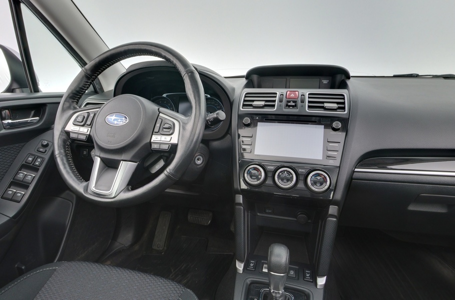 Subaru Forester vaihtoauto