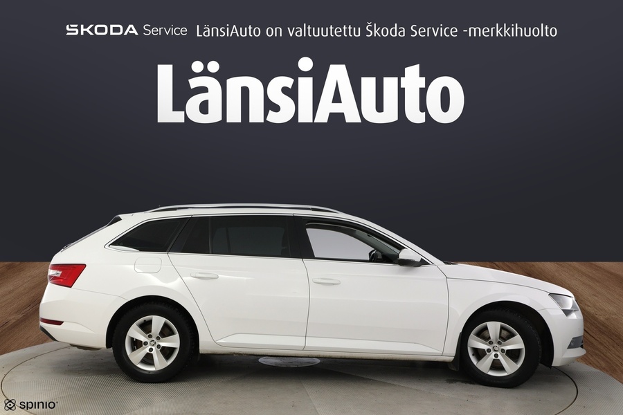 Skoda Superb vaihtoauto