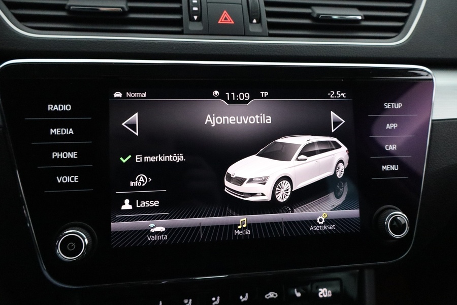 Skoda Superb vaihtoauto