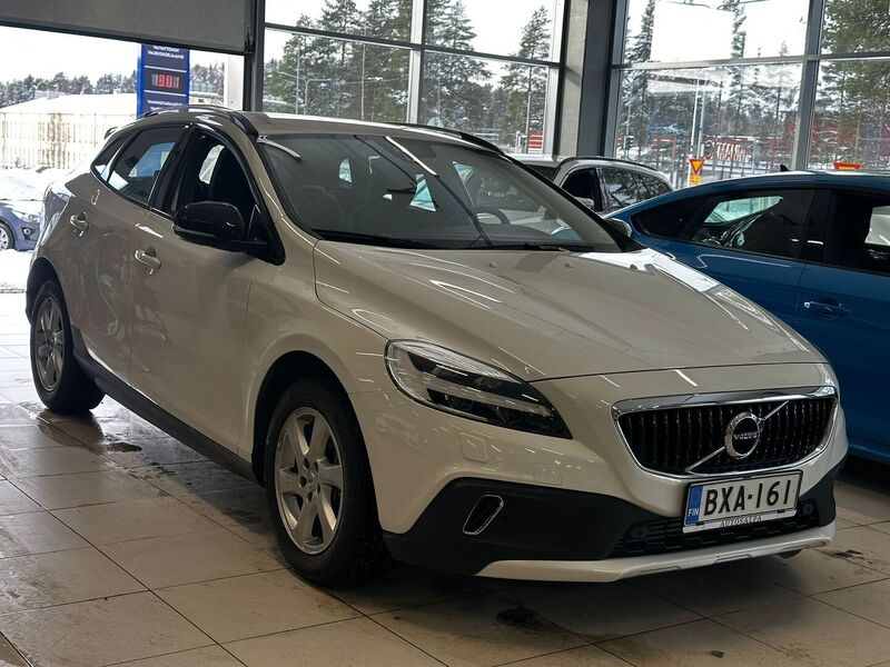 Volvo V40 Cross Country vaihtoauto