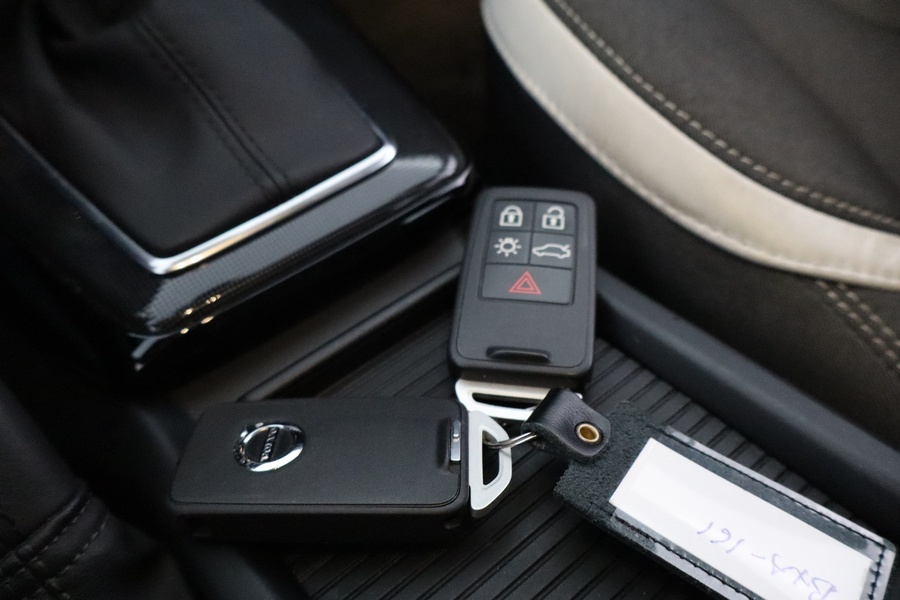 Volvo V40 Cross Country vaihtoauto