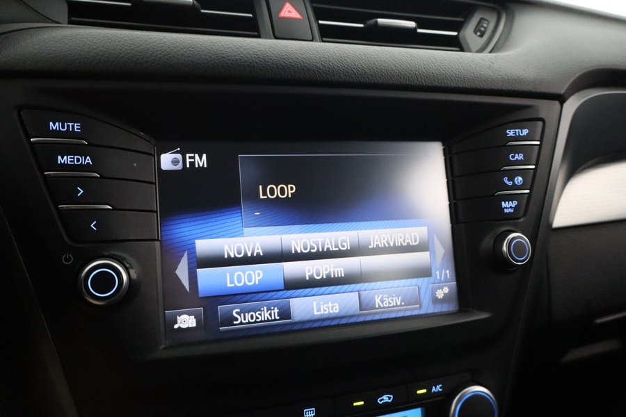 Toyota Avensis vaihtoauto