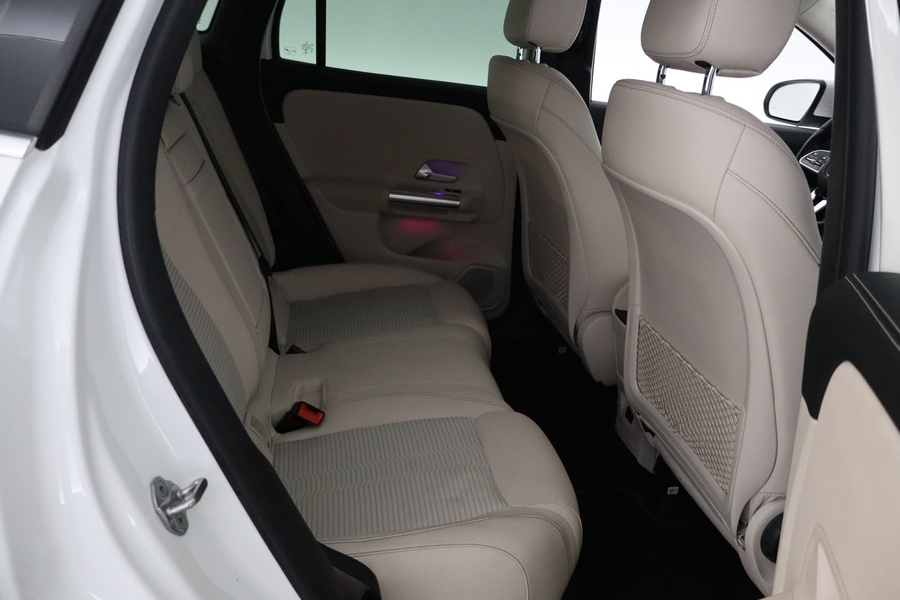 Mercedes-Benz EQA vaihtoauto