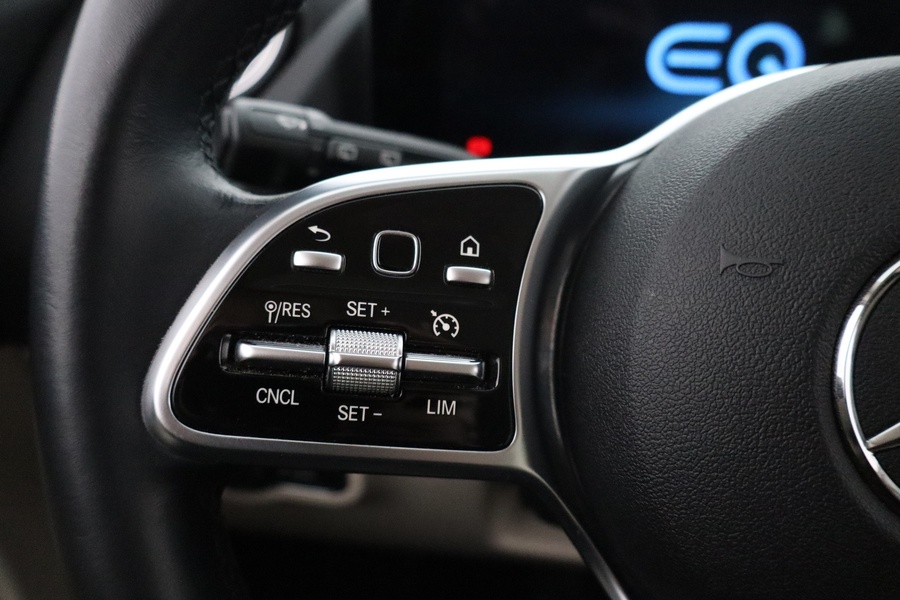 Mercedes-Benz EQA vaihtoauto