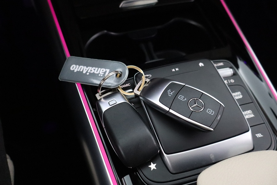 Mercedes-Benz EQA vaihtoauto