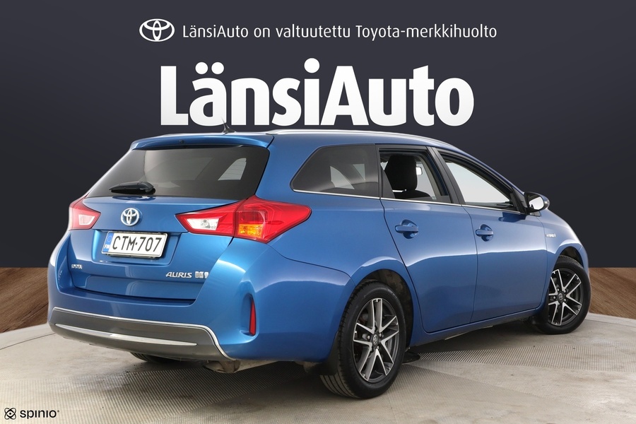 Toyota Auris vaihtoauto