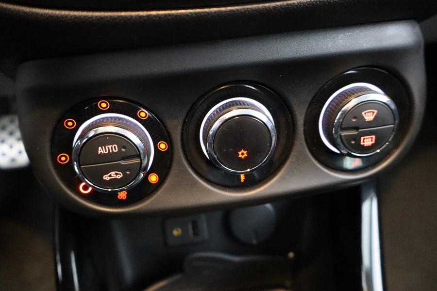 Opel Corsa vaihtoauto