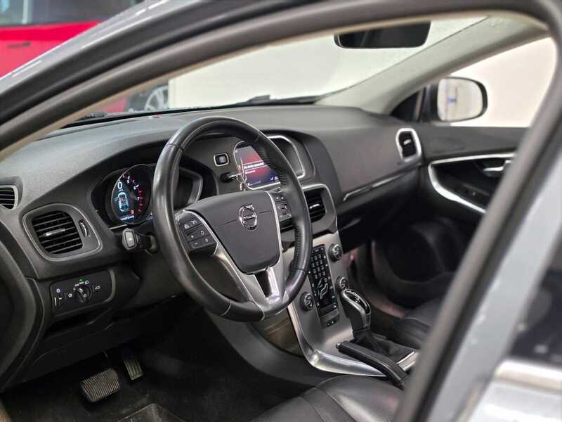 Volvo V40 vaihtoauto
