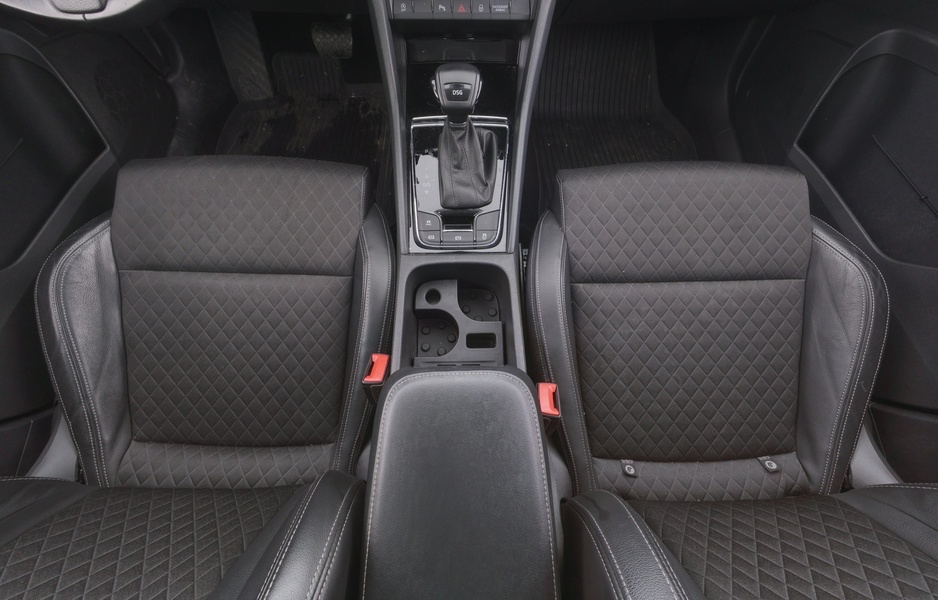 Skoda Karoq vaihtoauto