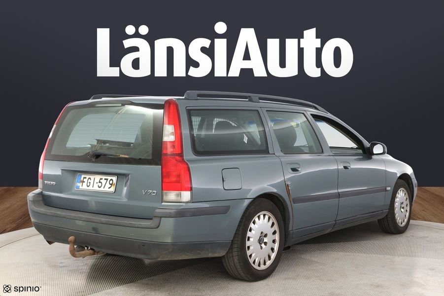 Volvo V70 vaihtoauto