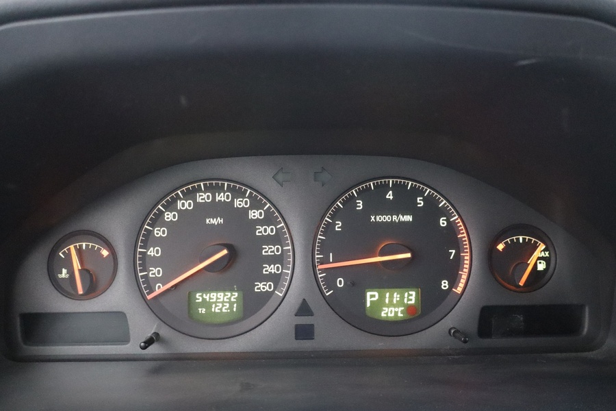 Volvo V70 vaihtoauto