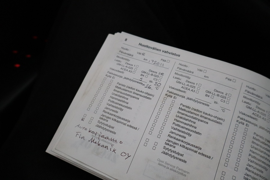 Opel Insignia vaihtoauto