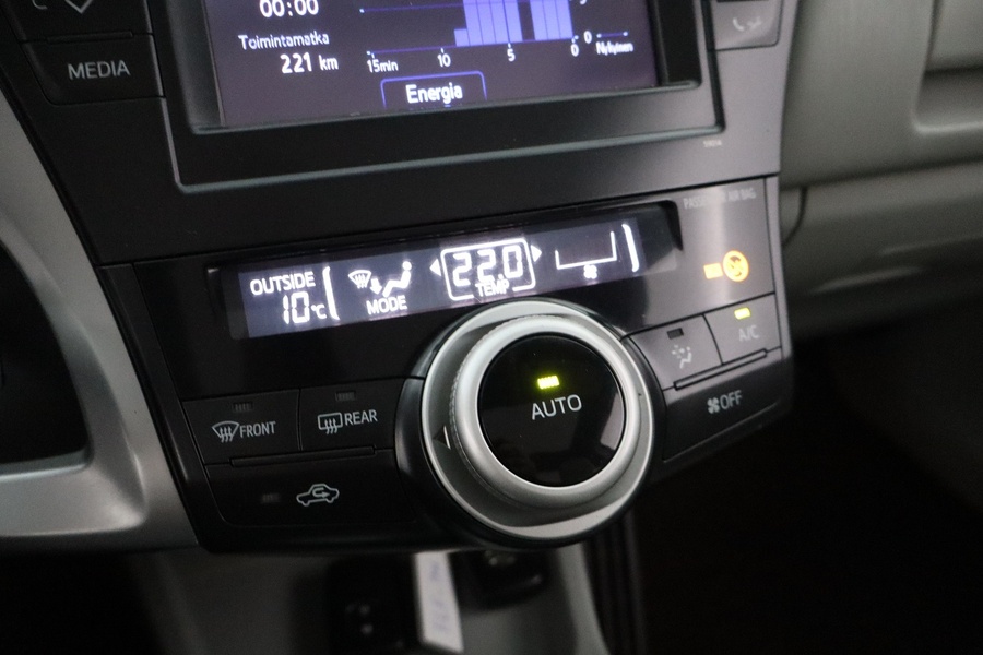 Toyota Prius+ vaihtoauto