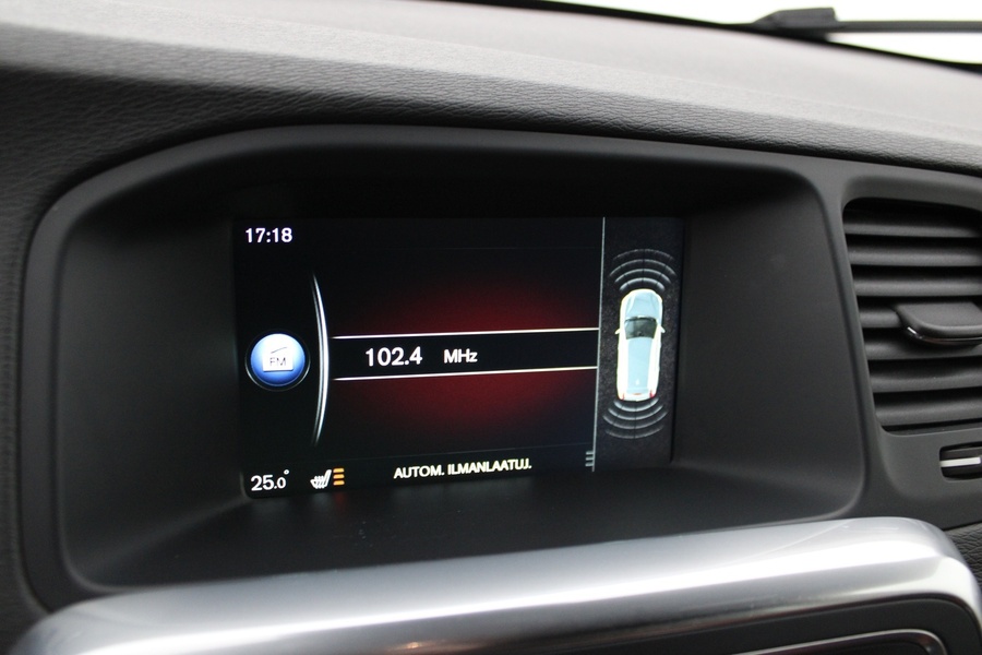 Volvo V60 Cross Country vaihtoauto