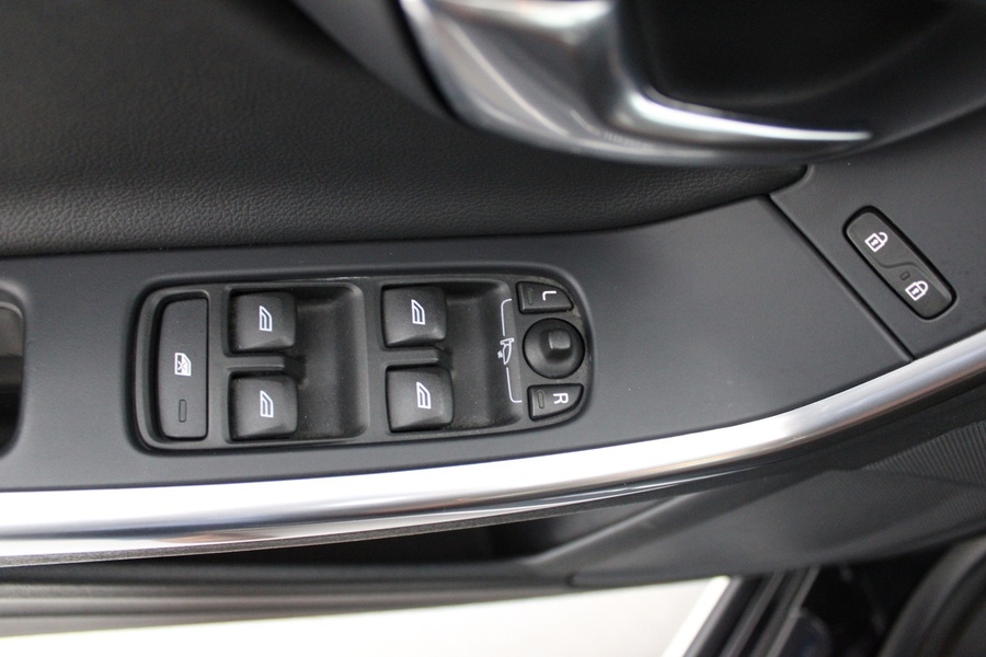 Volvo V60 Cross Country vaihtoauto