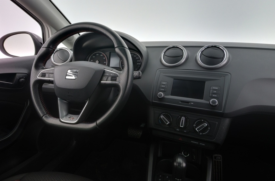 SEAT Ibiza vaihtoauto