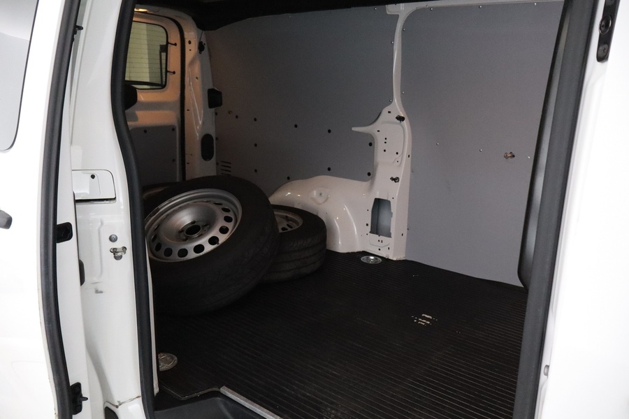 Toyota Proace vaihtoauto