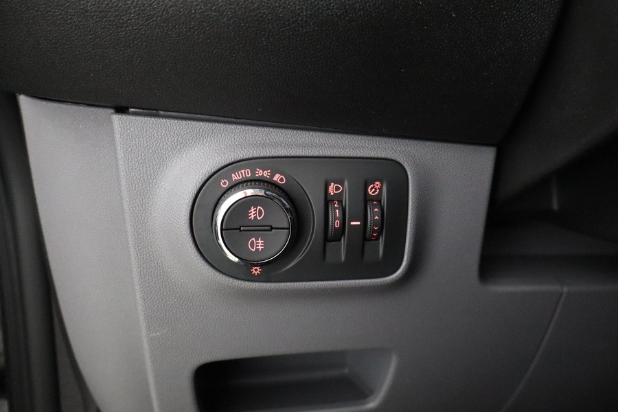 Opel Corsa vaihtoauto