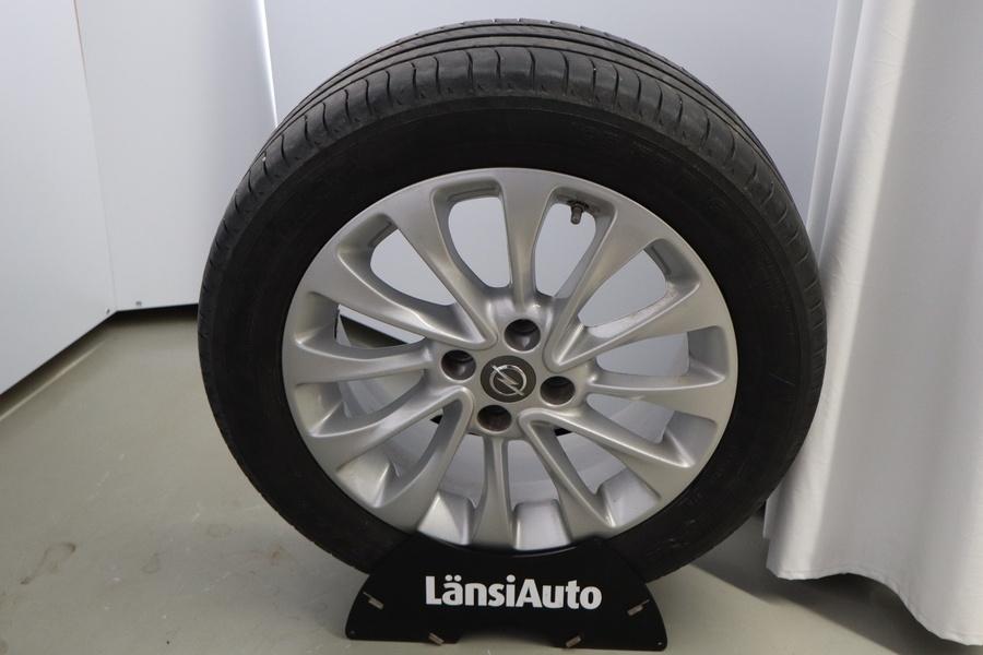 Opel Corsa vaihtoauto