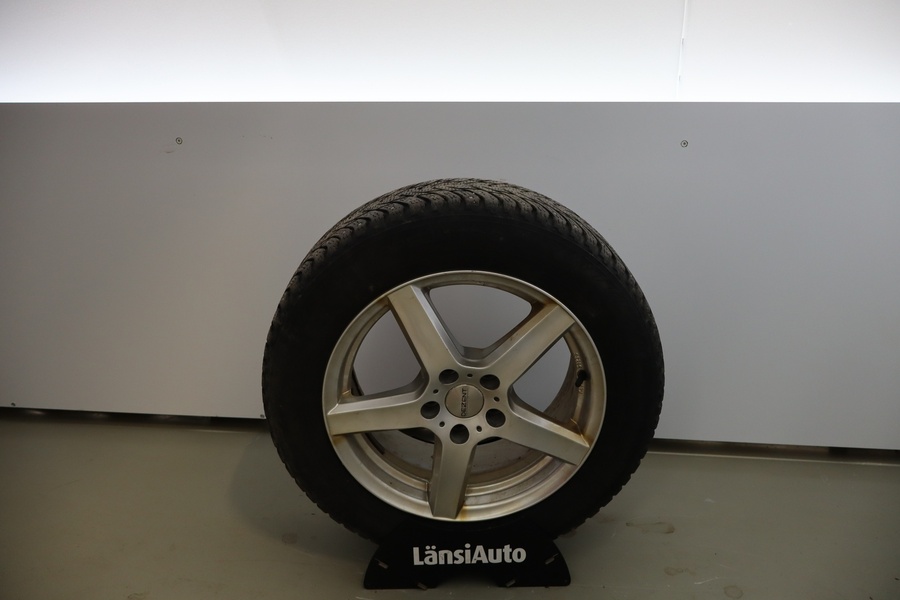 Volvo V70 vaihtoauto