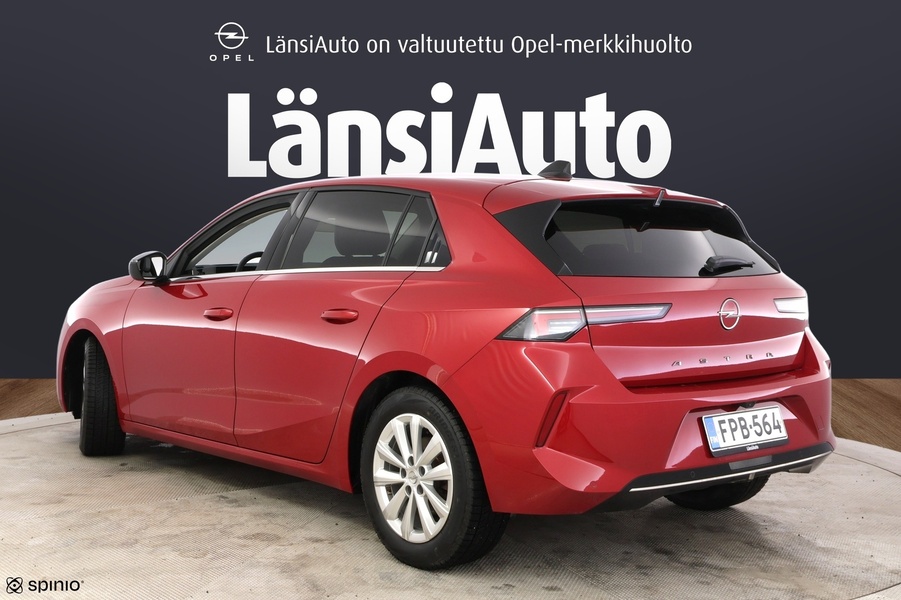 Opel Astra vaihtoauto