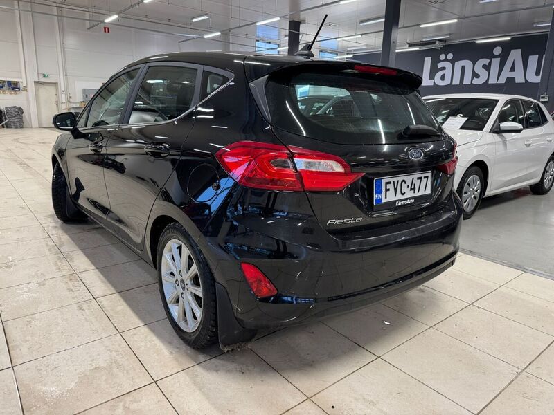 Ford Fiesta vaihtoauto