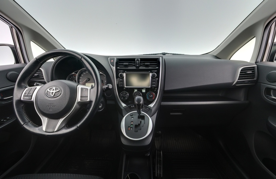 Toyota Verso-S vaihtoauto