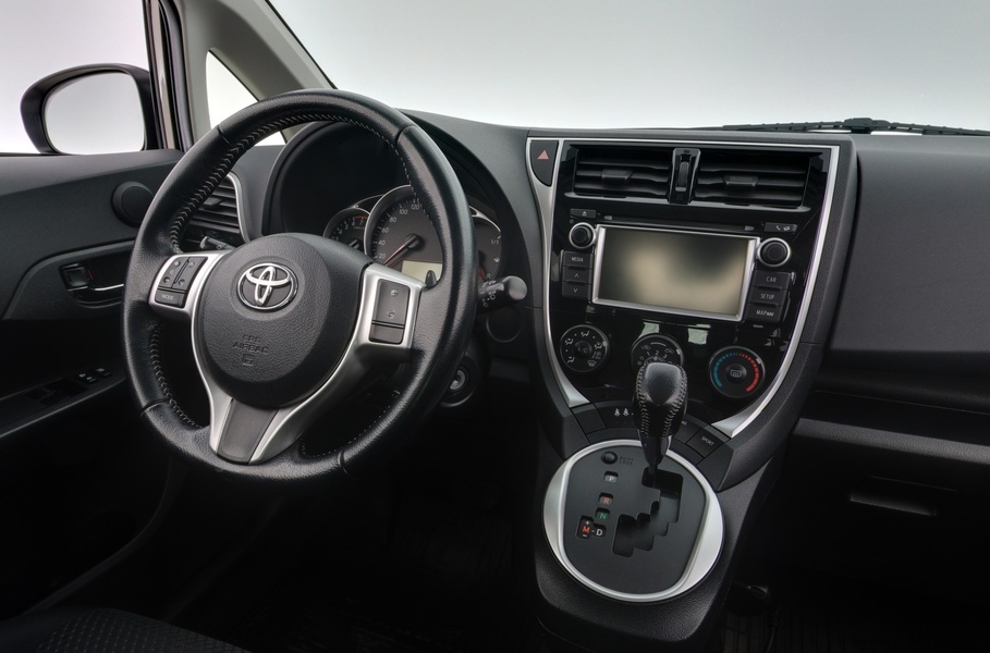 Toyota Verso-S vaihtoauto
